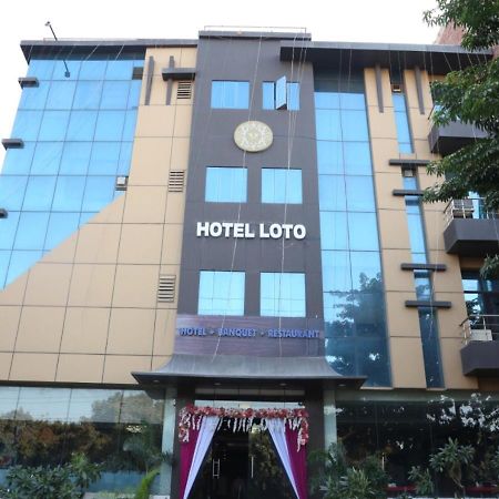 Hotel Loto - Sector 66 โนอิดา ภายนอก รูปภาพ