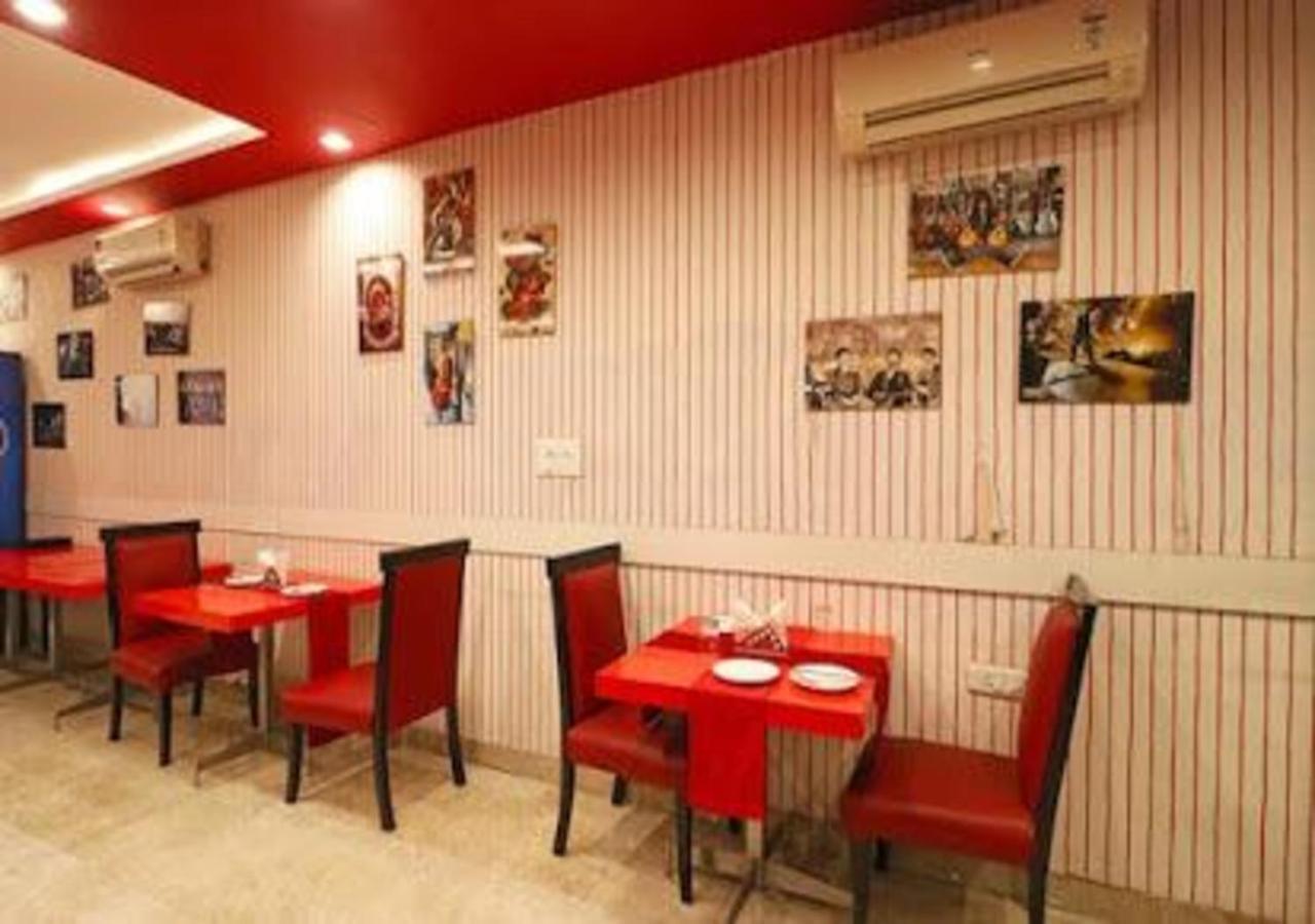 Hotel Loto - Sector 66 โนอิดา ภายนอก รูปภาพ